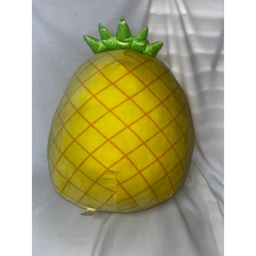 Squishmallows Maui the Pineapple 18 Inch Plush Yellow Fruit Purple Bow Winking